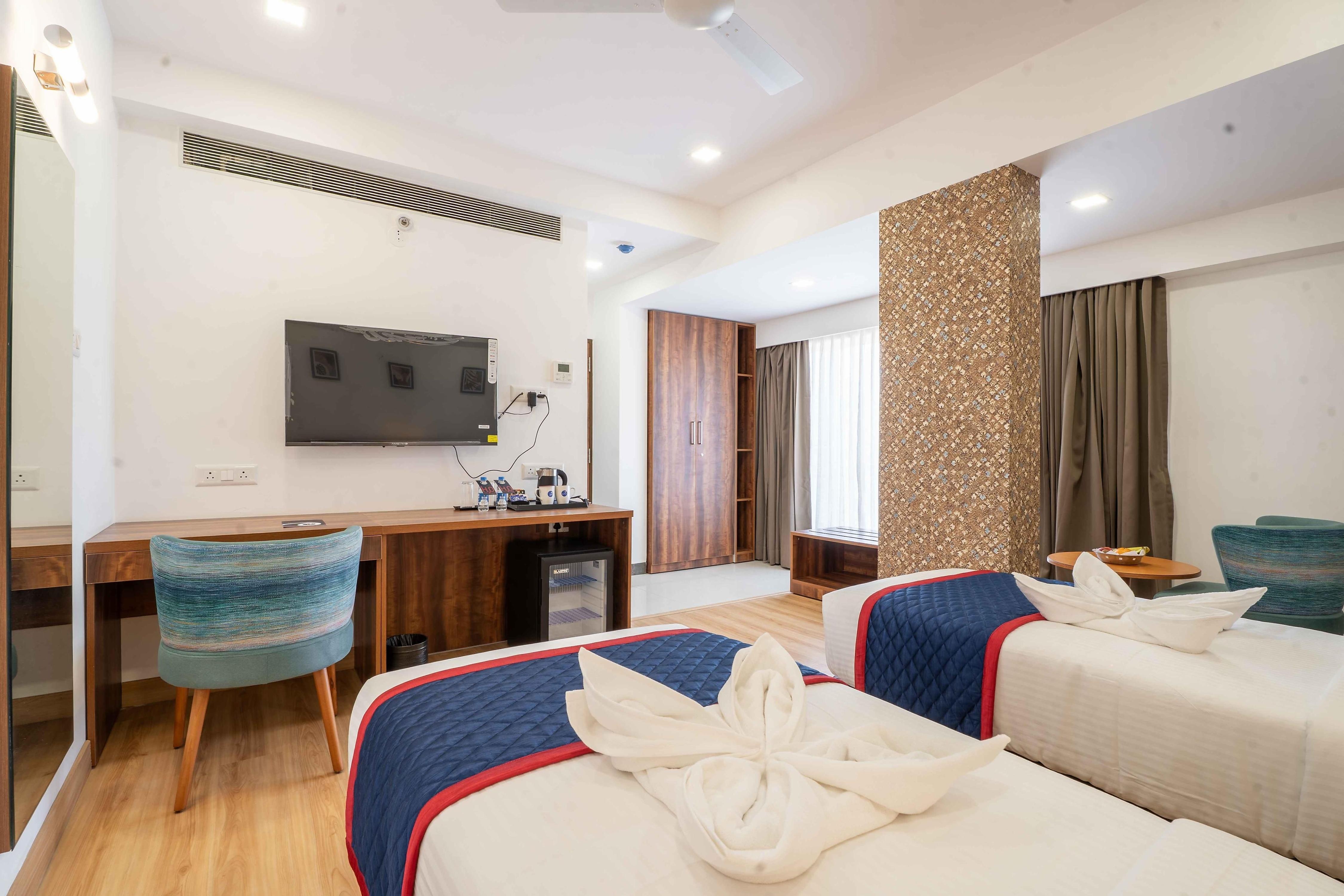 ZIP BY SPREE HOTELS RANJANGAON - Tap to explore photos