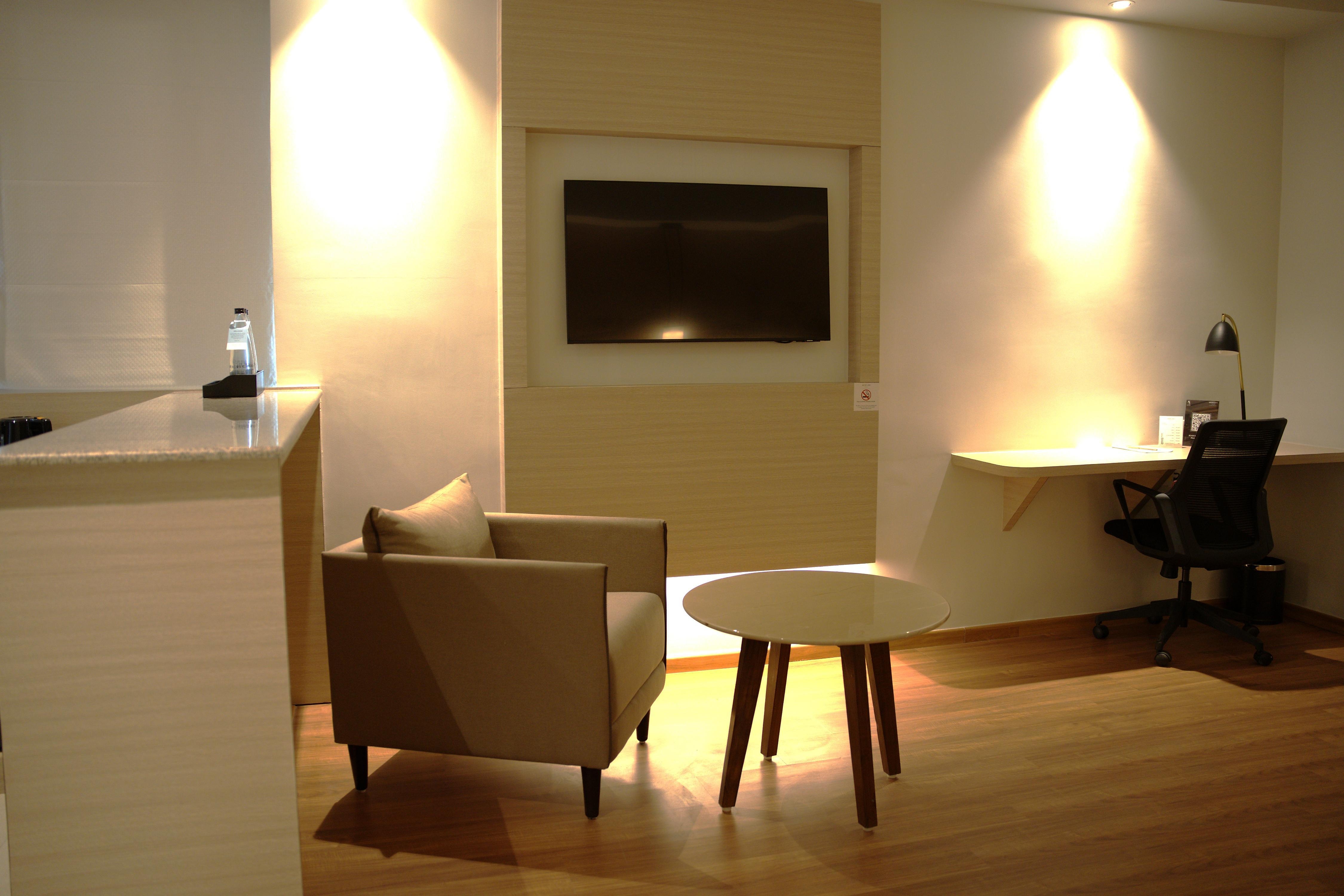 Mercure Lucknow Gomti Nagar - An AccorHotels brand - Tap to explore photos