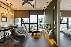 Scarletz Suites Kuala Lumpur, Five Senses, Gombak