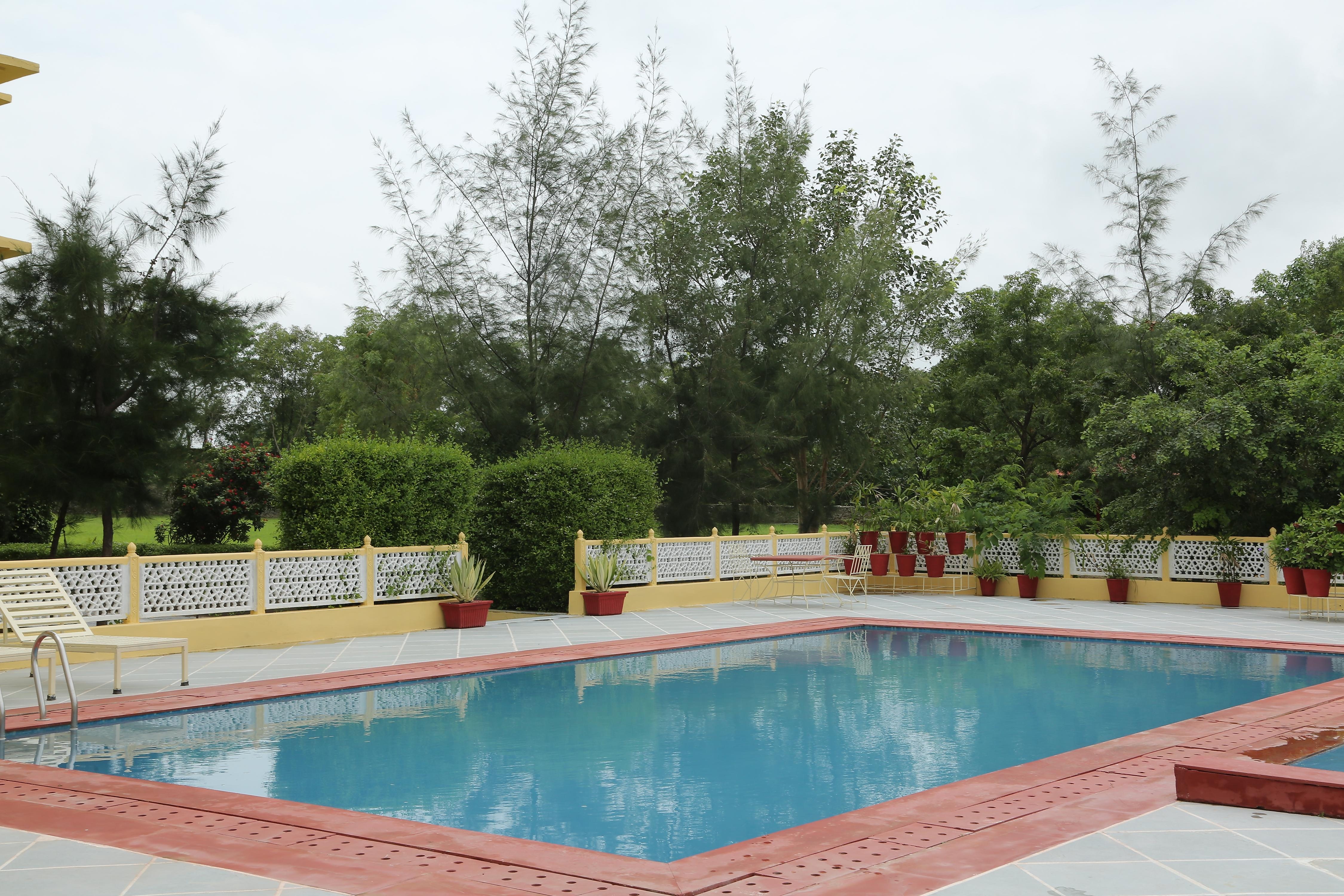 Sinclairs Palace Retreat Udaipur - Tap to explore photos