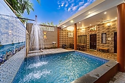 Varnam Private Pool Villa Pondicherry, Auroville