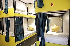 Bed Station | AC Dorms, Varanasi