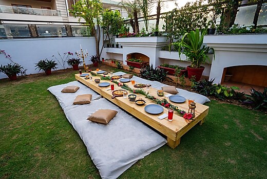 The Palace - A 6 Room villa with bathtubs , jacuzzi and a garden