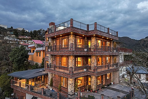 The Moonridge - Entire 6BHK Luxe Cottage