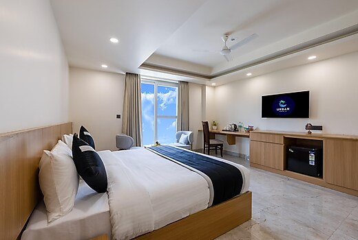 Hotel Urban Oasis Near Huda City Center Metro