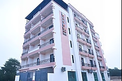 Orsom Stays Elite Sector 53, Gurgaon