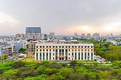 Alaya Stays | Golf Course Rd | Eternal Oasis, Gurgaon