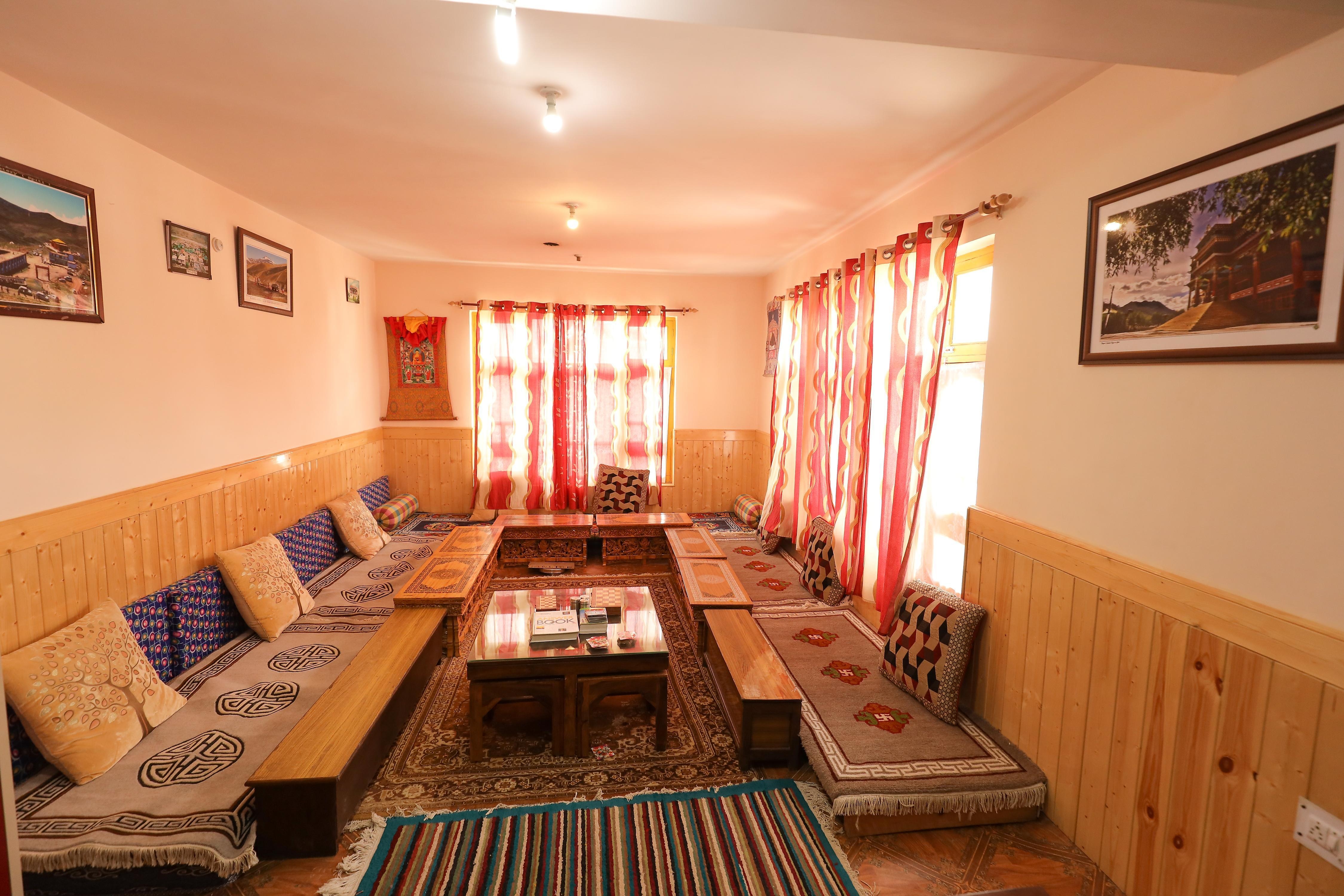 Hotel Sihla pick kaza - Tap to explore photos