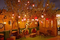 Nezer Hostel & Roof Top Cafe, Leh