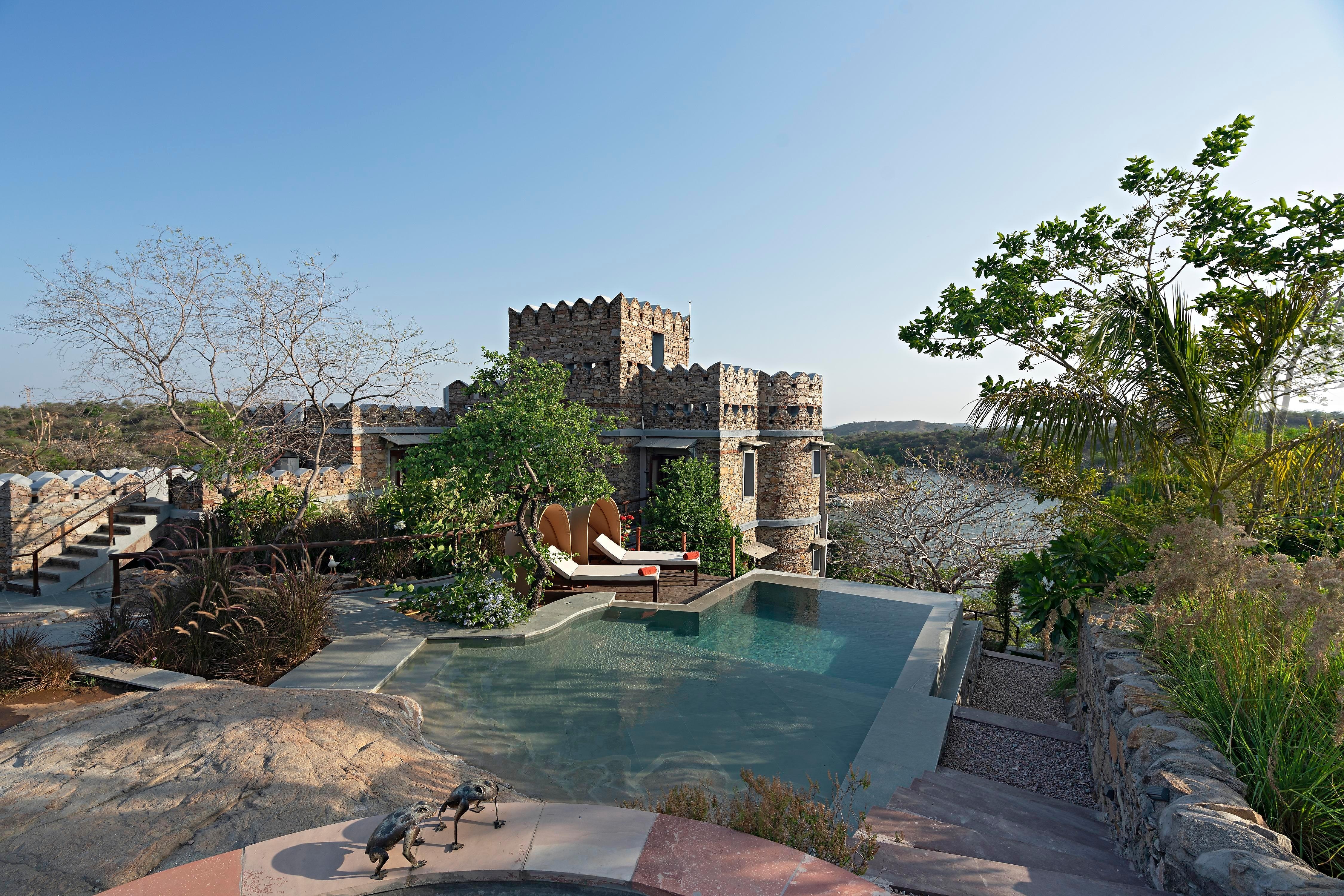 Chunda Shikar Oudi Udaipur - Tap to explore photos