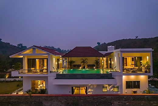 Casa MeruTara |4 BHK Villa with Infinity Pool with LakeView