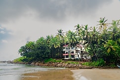 Hotel VR Rudra Residency, Malvan