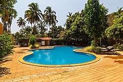 Golden Waves Holidays, Goa