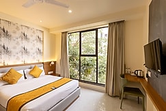 Dhisha Woods Hotel, Bangalore