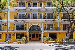 La Moon Puducherry, Pondicherry