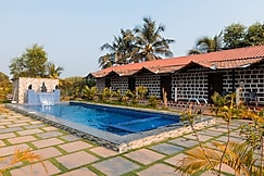 Peacock 5BR Cottages with Private Pool Saligao, Goa