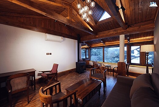 Aasmaani Cottage