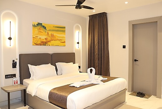 Raajhans | A Boutique Stay