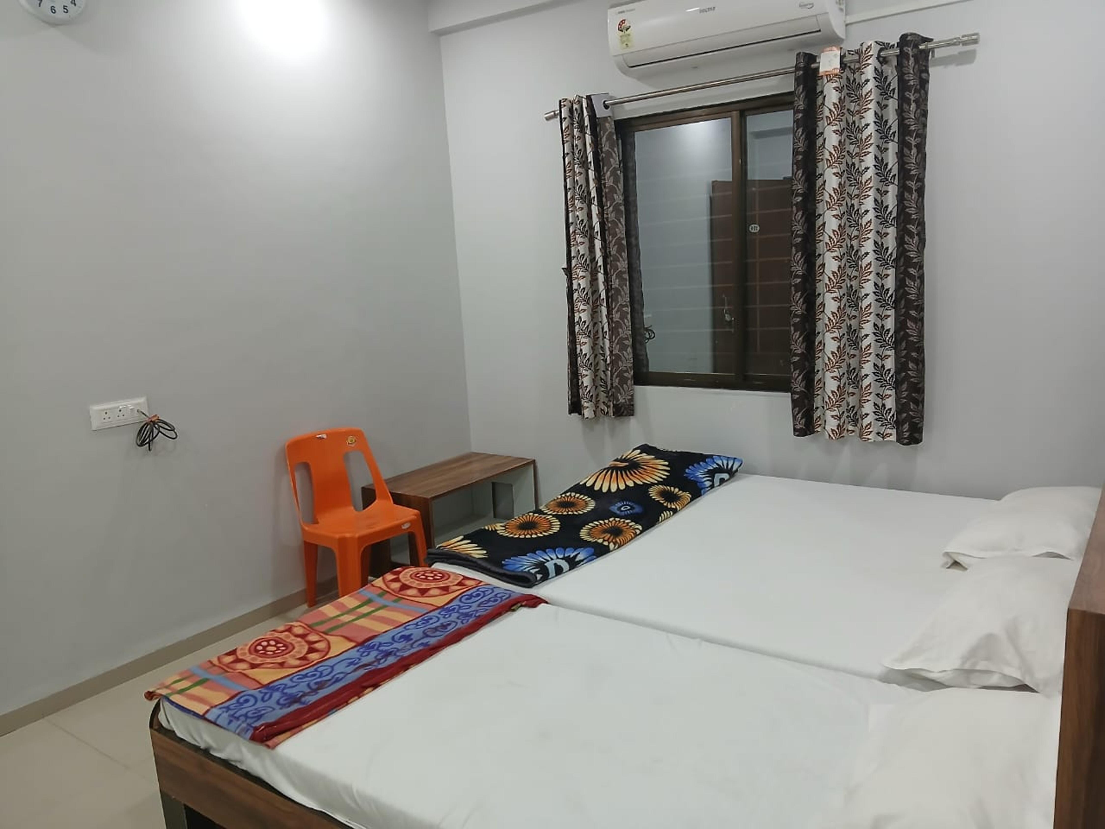2 Bed Non AC Room 1
