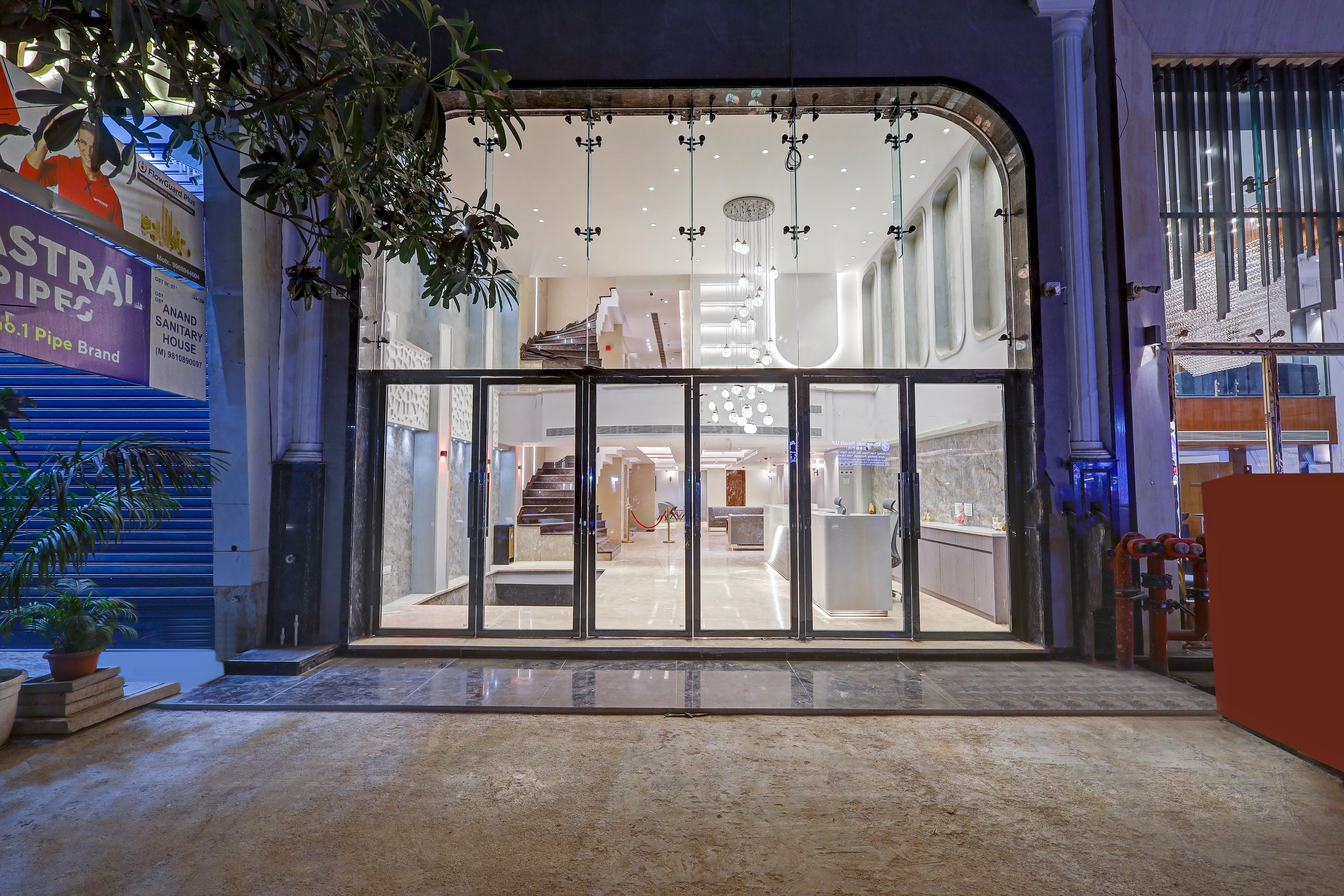 The Viking - Luxury living steps away from New Delhi & Connaught Place - Tap to explore photos