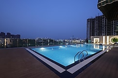 Hotel Celestial Manor, Lucknow