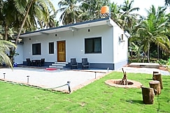 George's Legacy Stay, Kollur