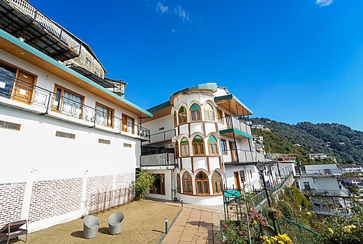 Aperol 1 BHK | 1 Km from Mall Road