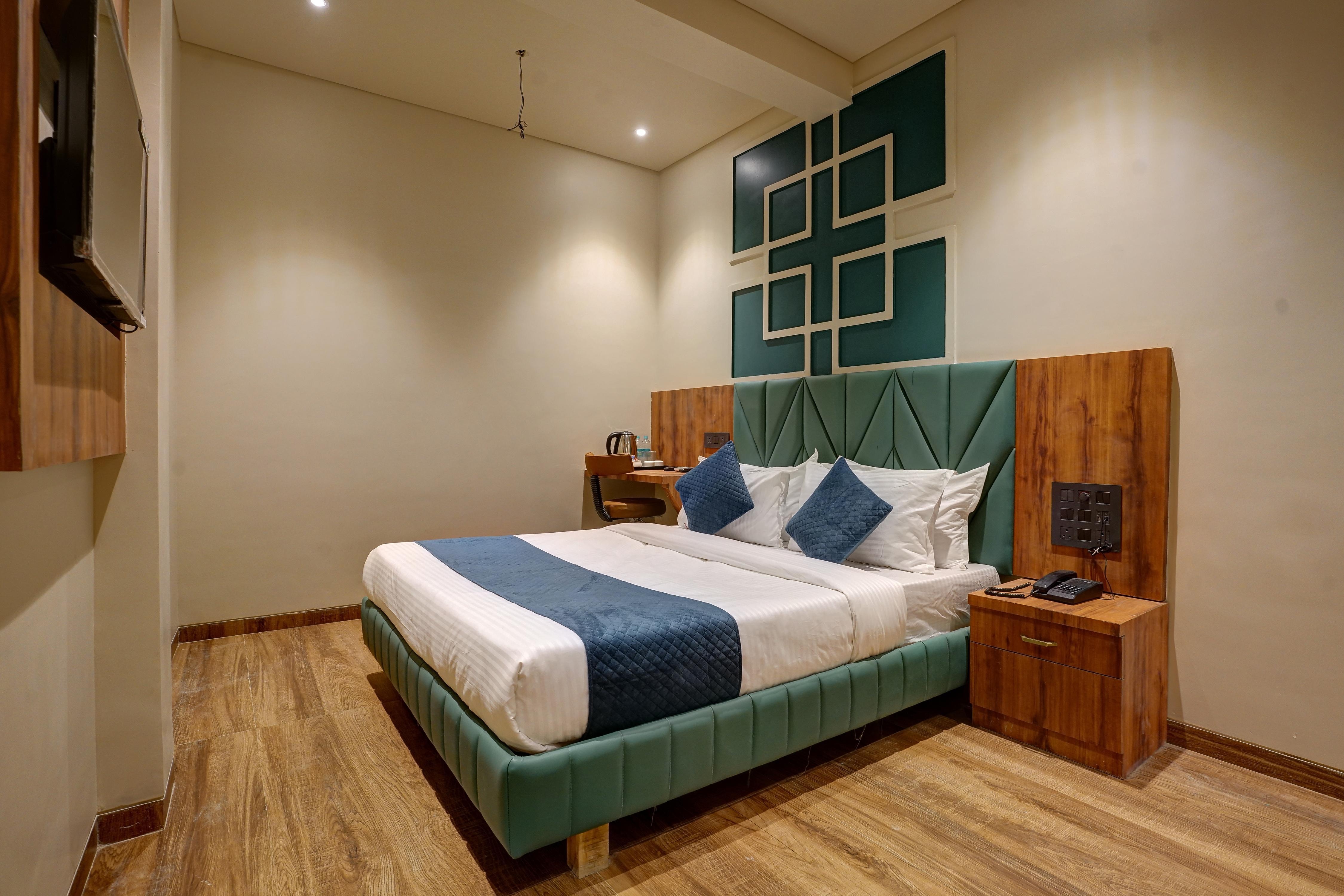 Starville Hotel 5