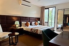 Hotel Grand Arcasia Saket- Near PVR Anupam, Delhi