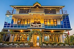 Dolia Pahadi Myar Maiti Stay and Cafe Majhkhali, Ranikhet