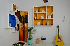 The Nomad Cave Lucknow, Lucknow