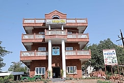 Hotel Rajmahal Palace - Bhimashankar, Wadgaon