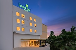 LEMON TREE HOTEL CHANDAUSI, Bareilly