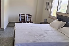 Mamgain lodge, Srinagar, Uttrakhand