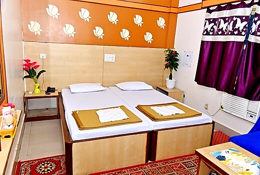 Hotel Mamata Palace