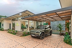 B Town Resort Kakkanad, Cochin