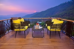 The Dunhill Manor, Chaubattakhal