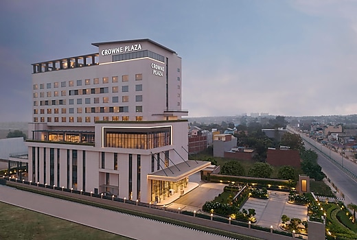 Crowne Plaza Lucknow an IHG Hotel
