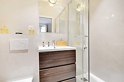 Superb apartment - 3BD/8P - Arc de Triomphe, Paris