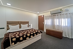 Chitrangan farms, Shri Madhopur