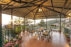Hostie Romarica-3BHK Cottage, Lawn and Patio, Mashobra, Chail