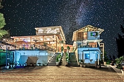 Hotel Ekaanth By Paradise Chateau Manali, Manali