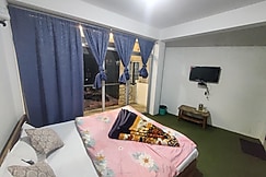 Jhambala Homestay, Lava