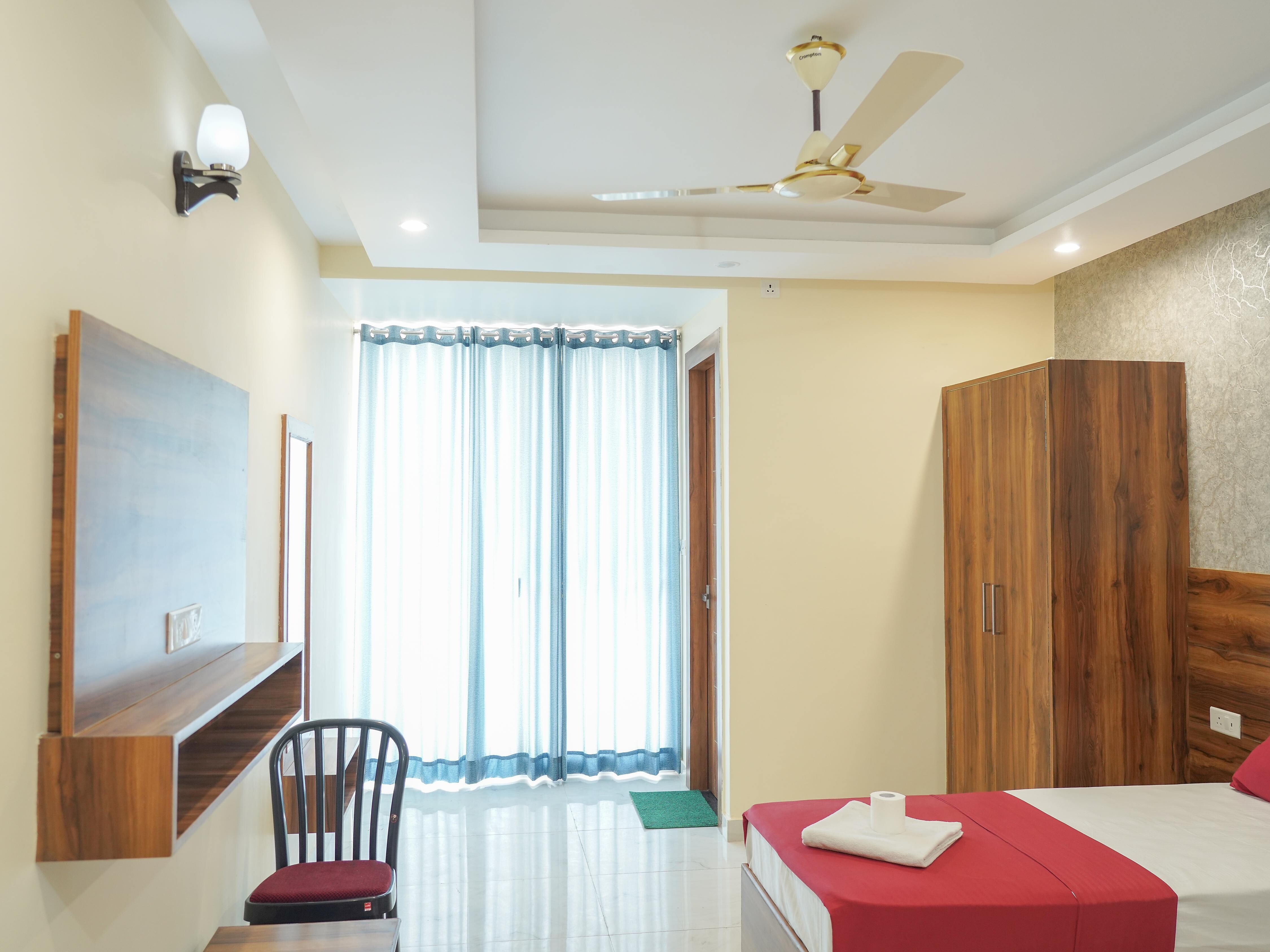 Hotel Kartik Palace - Tap to explore photos