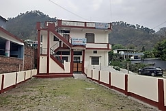 Laxmi Home stay