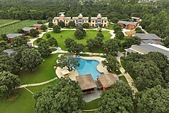 Mamaya Resort & Spa By Four Leaf Hotels, Amroha