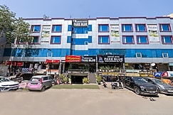 Airport Hotel Park Blue, Delhi