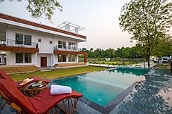 ELIVAAS Amber Villa 3BHK Retreat W/ Pvt Pool Game Room & Studio Rooms, Faridabad