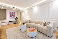 Hotel Particulier Luxury -3BR/8P - Arc de Triomphe, Paris