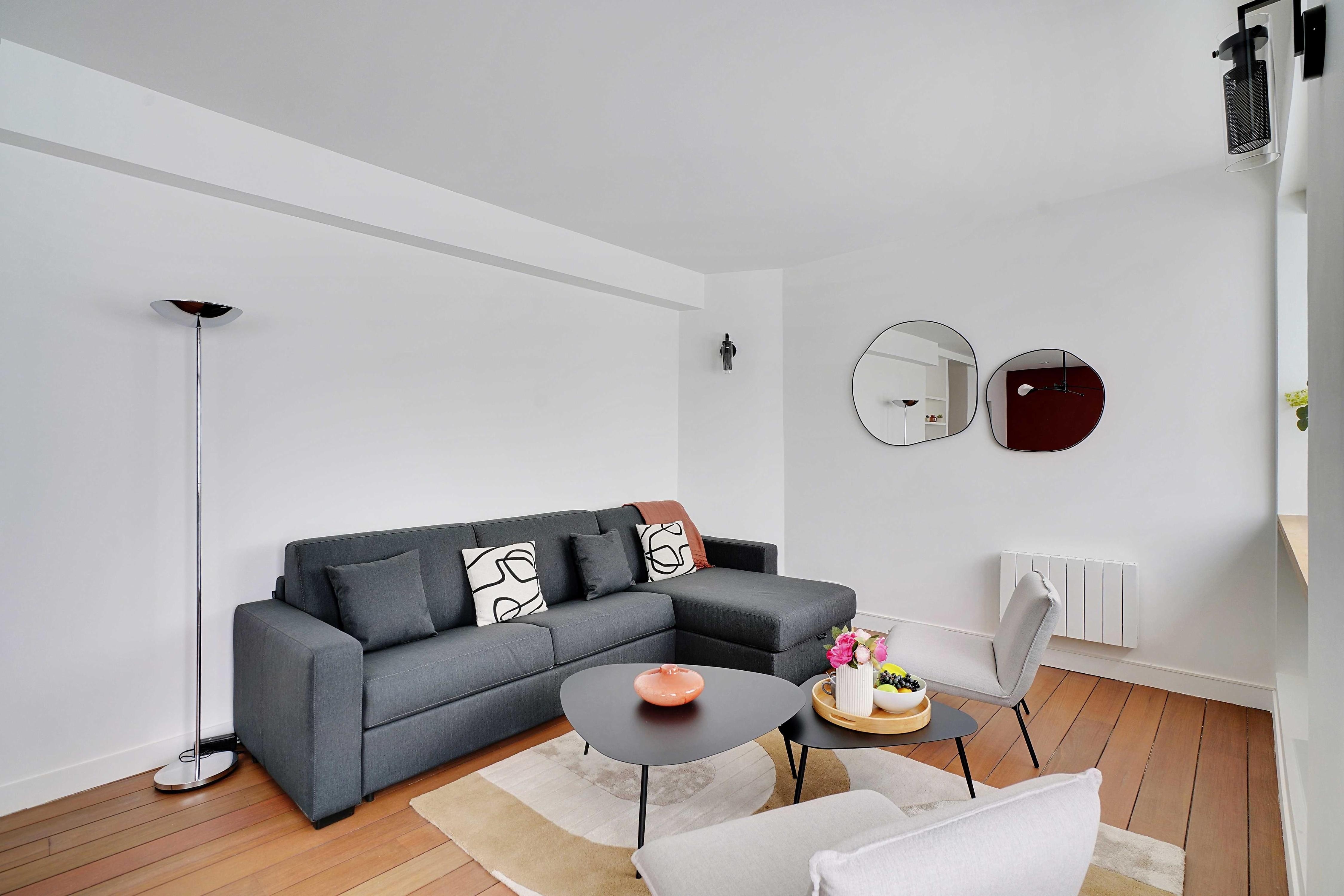 Modern apartment - 2BR/6P - Bastille - Tap to explore photos